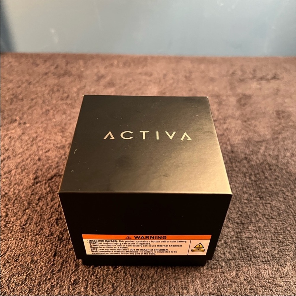 Rare Activa X Invicta Purple and Black Women's Watch new in box - Picture 10 of 10